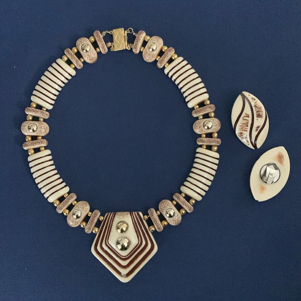 Lovely statement necklace with matching clip earrings